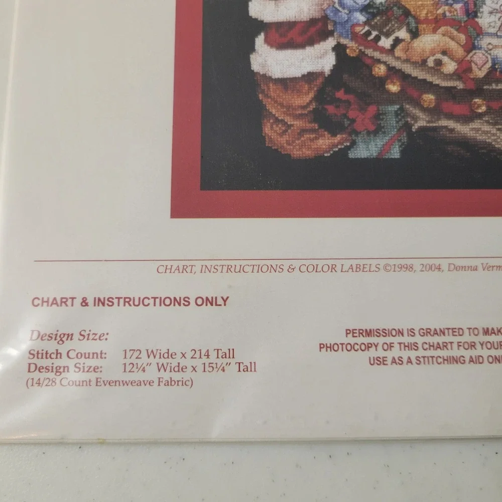 The Vermillion Stitchery Santa's Fireplace Cross Stitch Chart Donna‎ Giampa 221